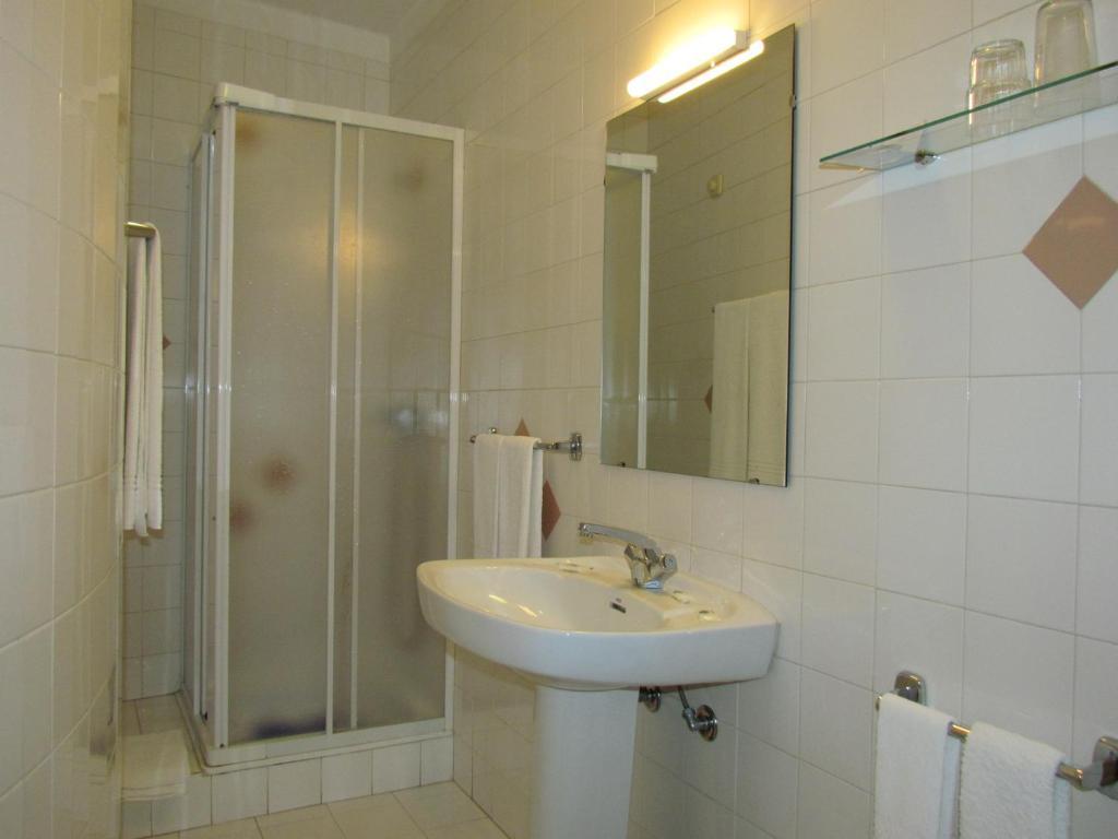 Sao Tomas Hotel Fatima Room photo